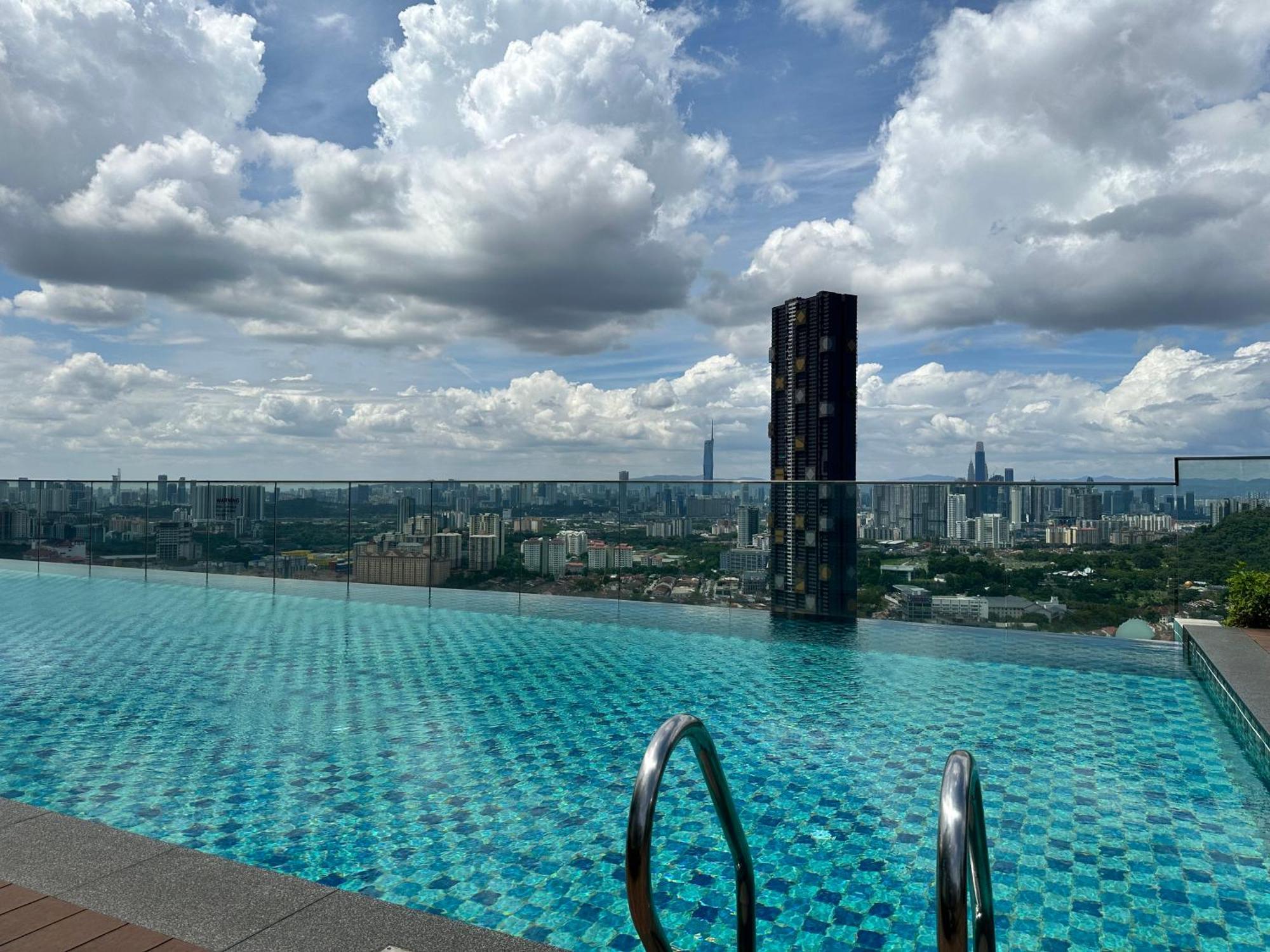 Ekocheras Cheras Comfy Kuala Lumpur